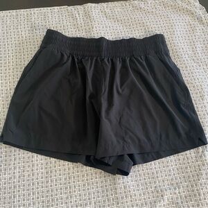 Athleta High-Rise Weekender Run Women's Black Shorts 3”